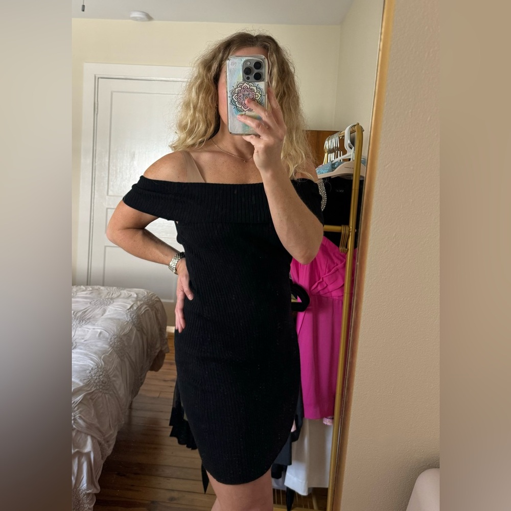 Off the shoulder little black dress size small